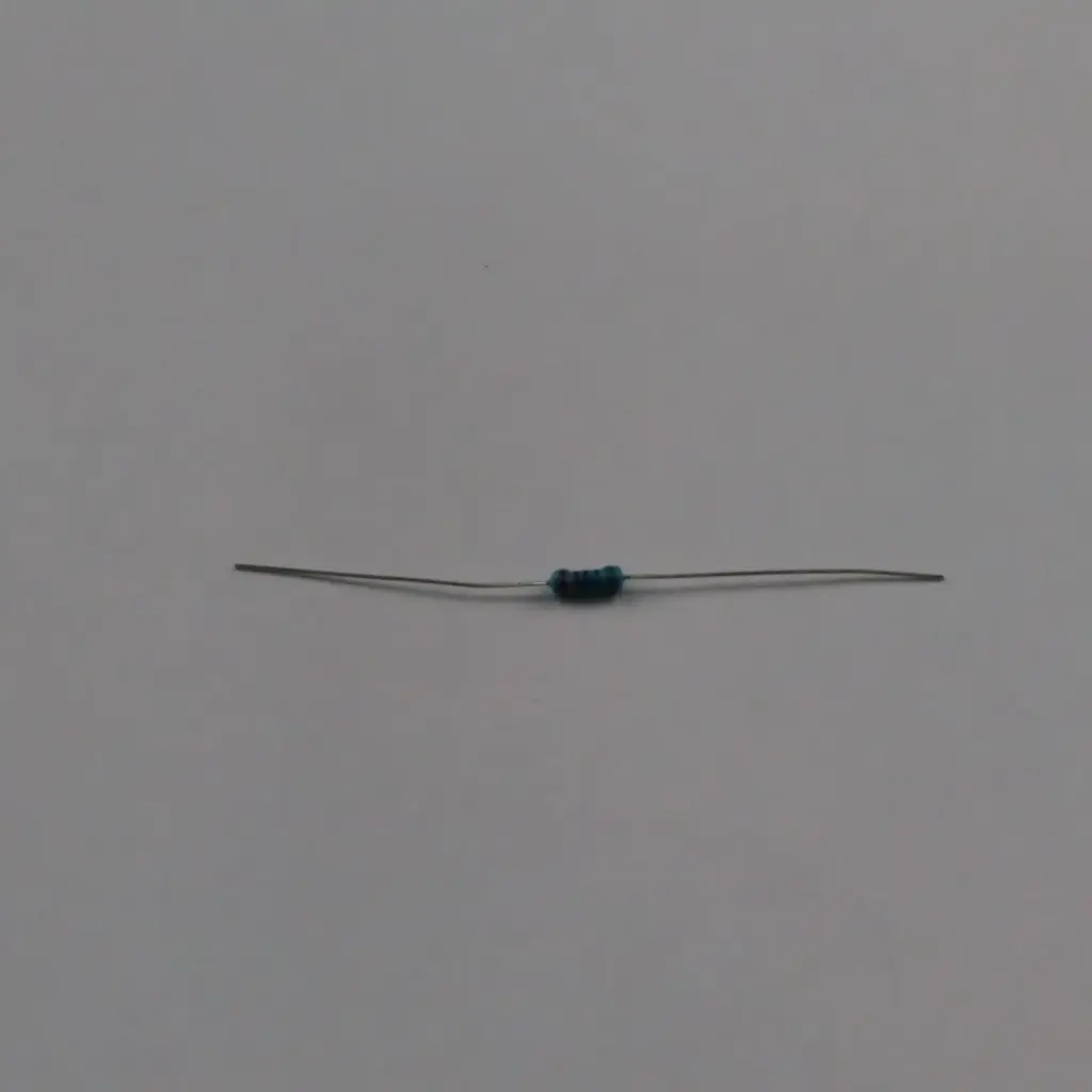 Resistência 220 Ohm