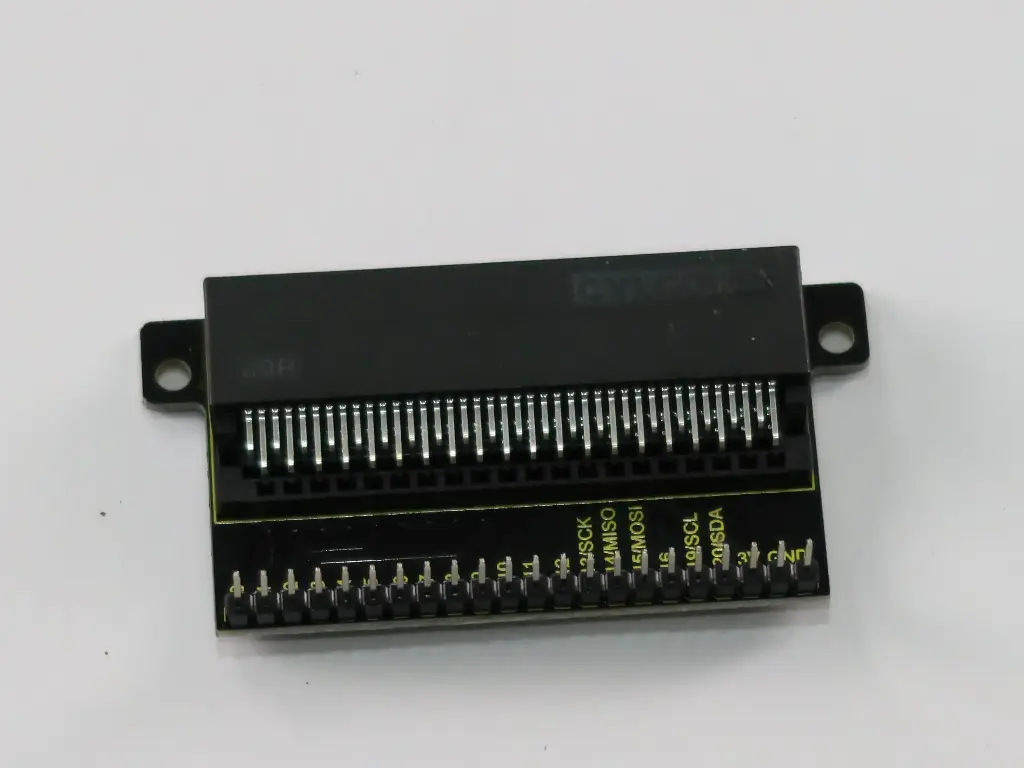 Placa “edge connector breakout”