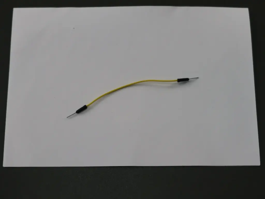 Fios de ligação macho / macho (pequenos)